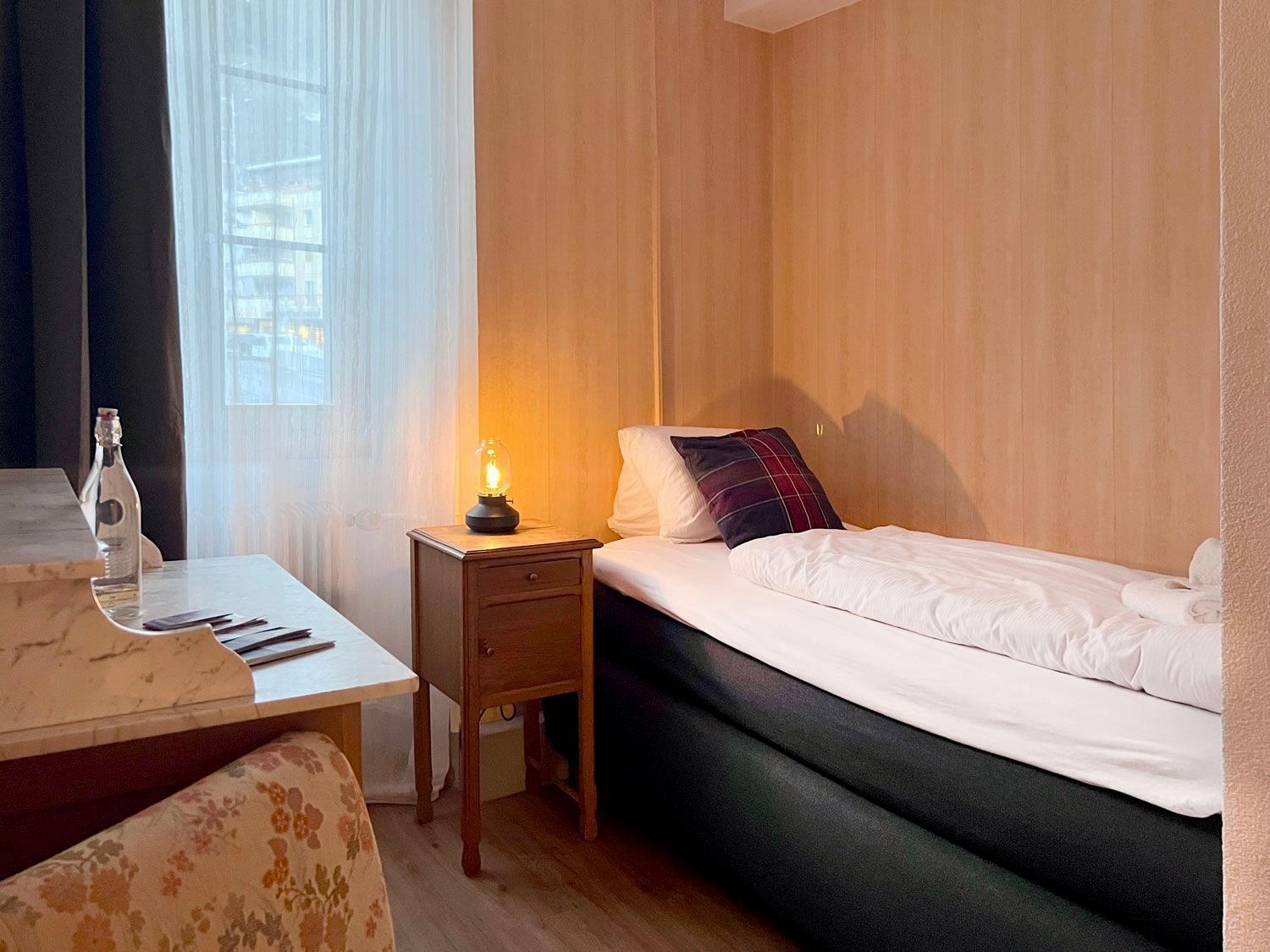 Du Glacier Boutique & Traditions Hotel Fiesch Exterior photo